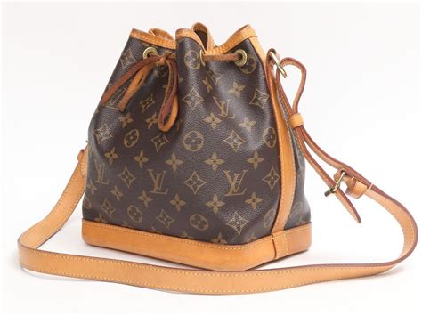 noe purse louis vuitton|louis vuitton neverfull and noe.